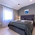 Villa Mala Kate Kaštela